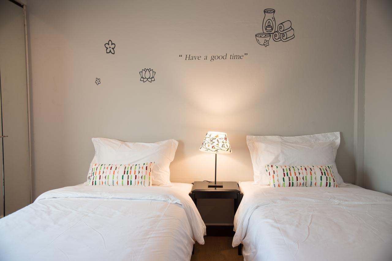 Bed & Body Hostel กรุงเทพมหานคร ภายนอก รูปภาพ