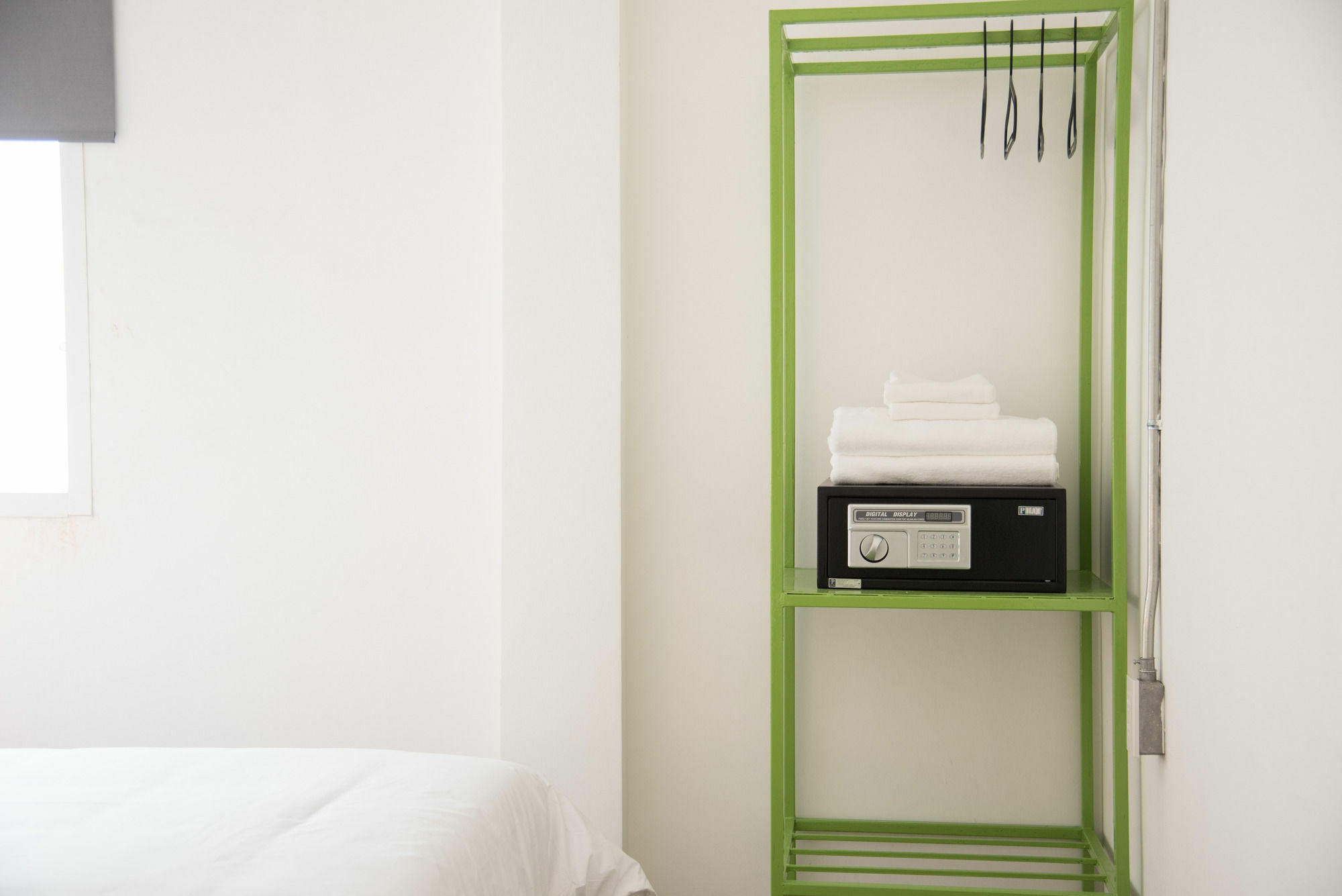 Bed & Body Hostel กรุงเทพมหานคร ภายนอก รูปภาพ
