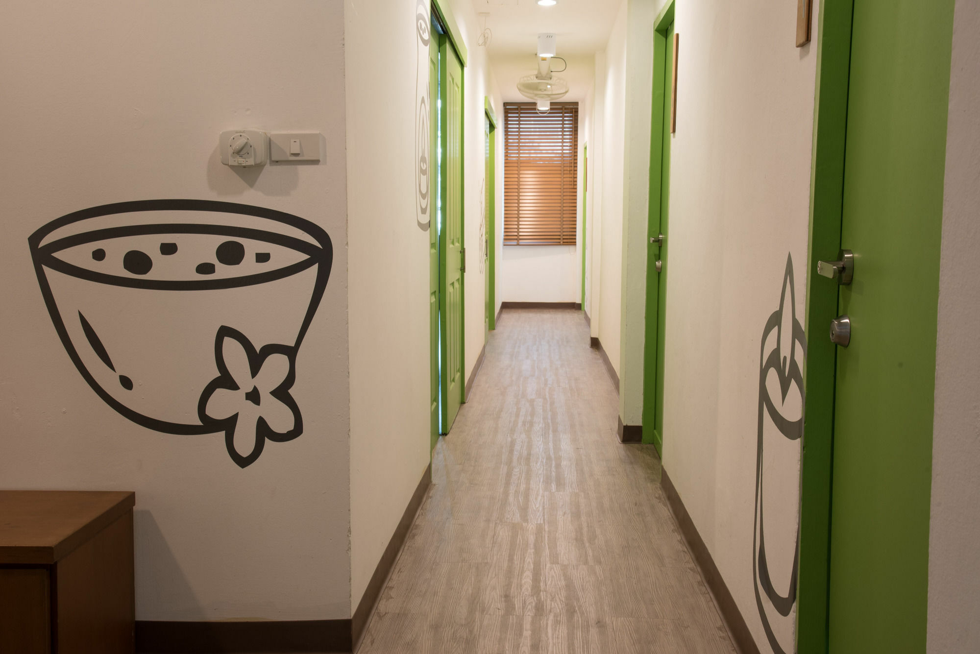 Bed & Body Hostel กรุงเทพมหานคร ภายนอก รูปภาพ