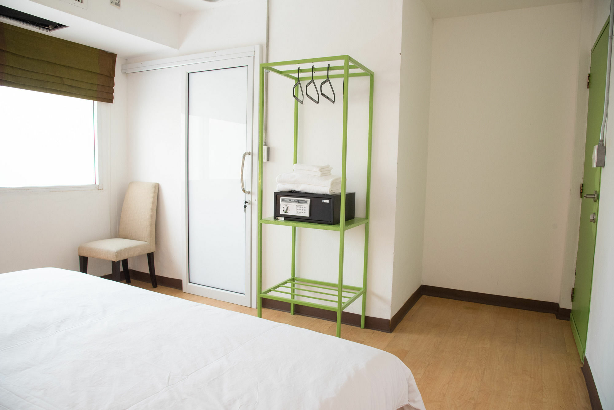 Bed & Body Hostel กรุงเทพมหานคร ภายนอก รูปภาพ